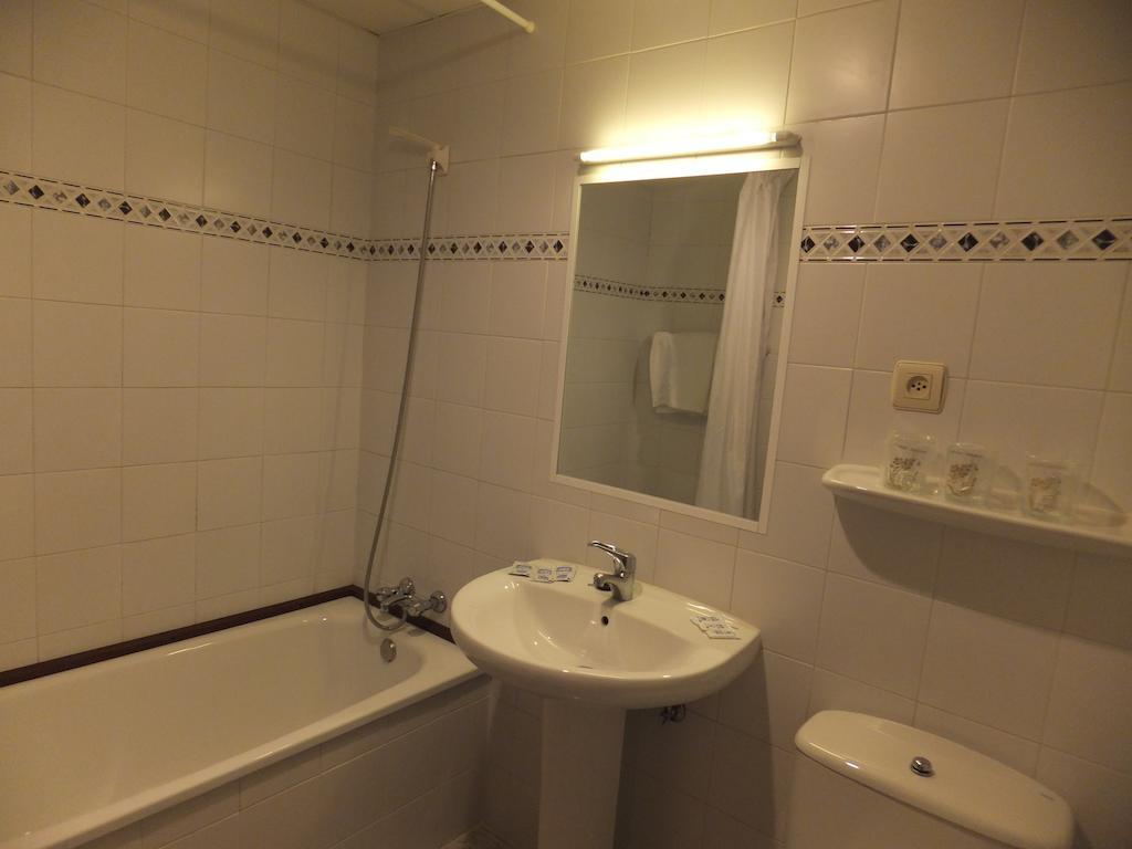 Hotel Canal Unquera Δωμάτιο φωτογραφία